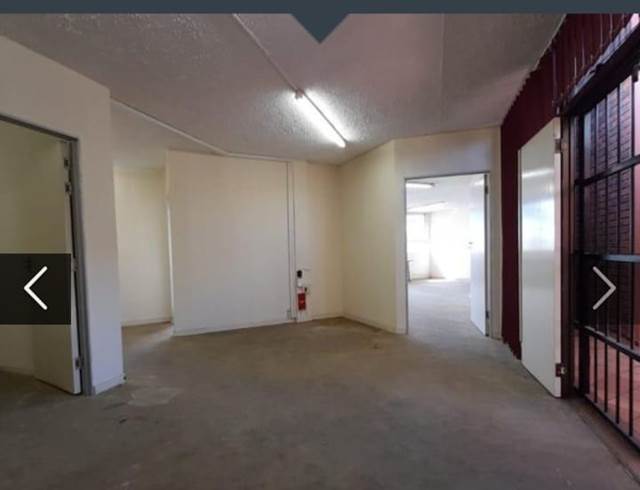 168M² OFFICE TO LET IN WIERDA PARK