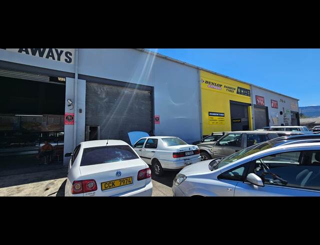 182M² WAREHOUSE TO LET IN PAARL CENTRAL