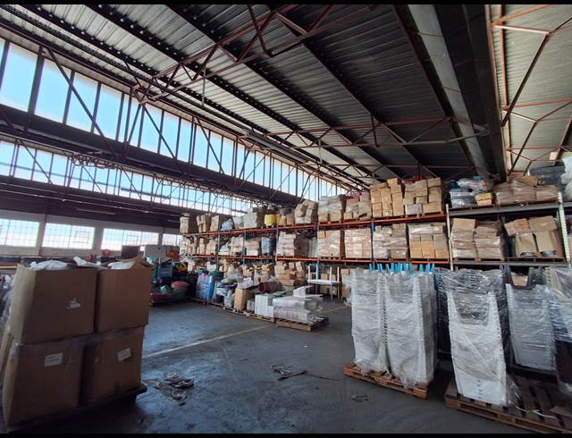 2,882M² WAREHOUSE TO LET IN HERIOTDALE