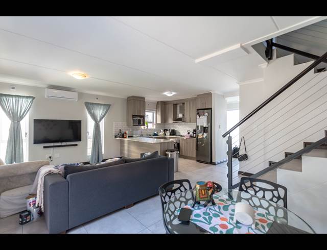 3 BEDROOM HOUSE RENTED IN BUH REIN ESTATE