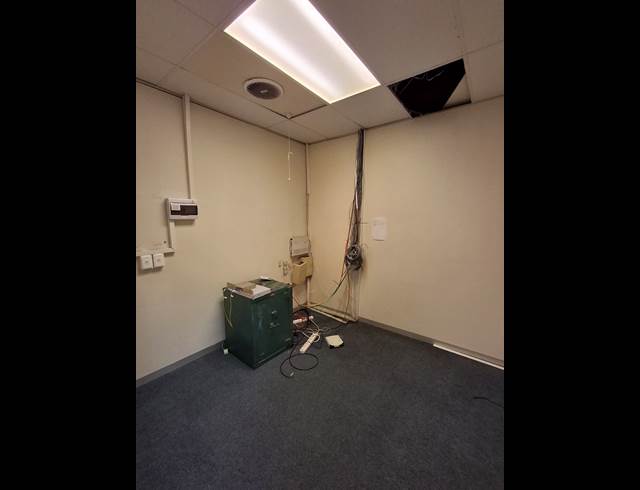 312M² OFFICE TO LET IN BEREA