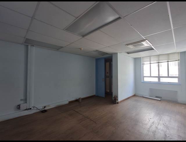 234M² OFFICE TO LET IN CAPE TOWN CITY CENTRE