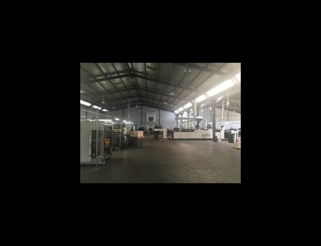 1,300M² WAREHOUSE TO LET IN EPPING INDUSTRIAL