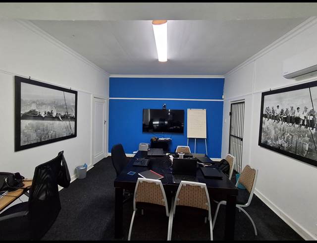 250M² OFFICE RENTED IN VINCENT