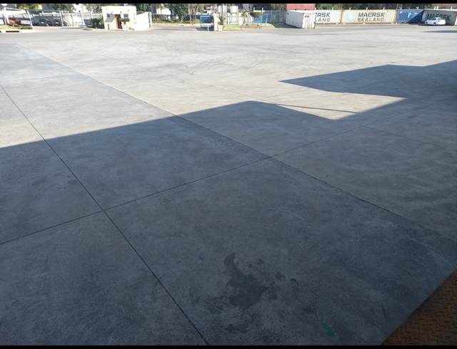 1,530M² WAREHOUSE TO LET IN POMONA