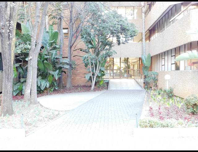291M² OFFICE TO LET IN FERNDALE