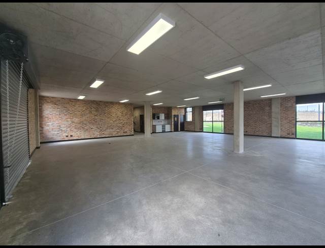 2,542.22M² WAREHOUSE TO LET IN RIVERSANDS