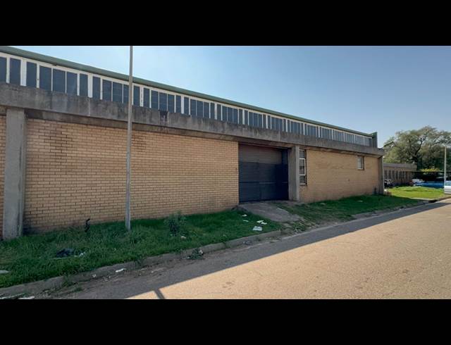 600M² WORKSHOP TO LET IN SELBY