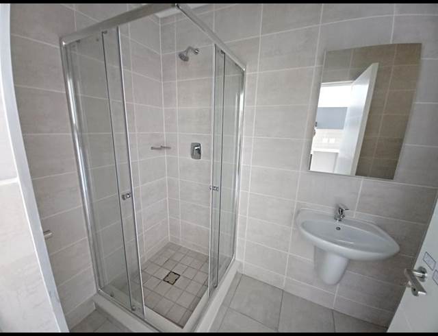 1 BEDROOM PROPERTY TO RENT IN GREENBAY ECO ESTATE