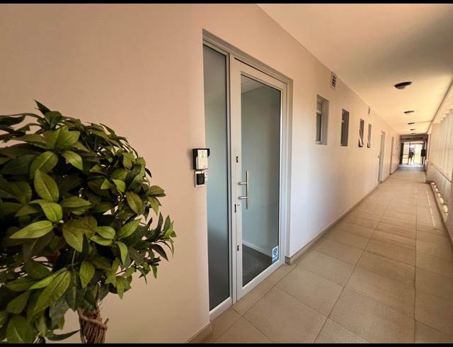 177M² OFFICE TO LET IN UMHLANGA RIDGESIDE