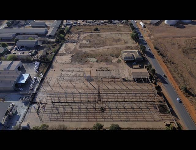34,246M² INDUSTRIAL YARD TO LET IN CLAYVILLE