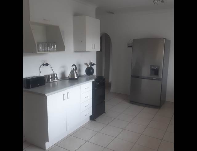 2 bed property to rent in LADYSMITH