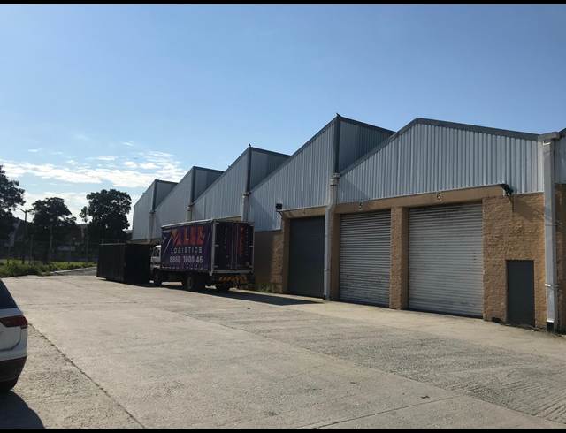 3,365M² WAREHOUSE TO LET IN SACKS CIRCLE INDUSTRIAL