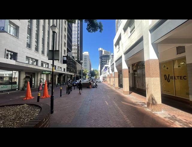 77M² RETAIL TO LET IN CAPE TOWN CITY CENTRE