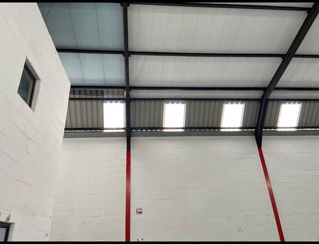 500M² WAREHOUSE TO LET IN KILLARNEY GARDENS