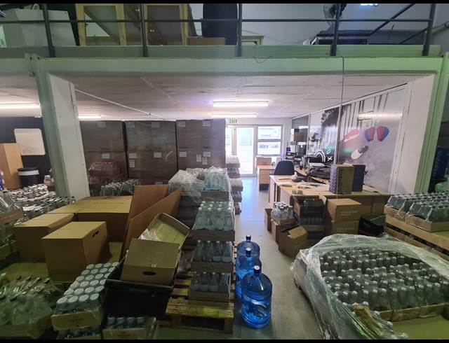 270.80M² WAREHOUSE TO LET IN MARCONI BEAM INDUSTRIA