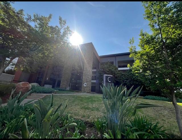 340M² OFFICE TO LET IN GREENSTONE HILL
