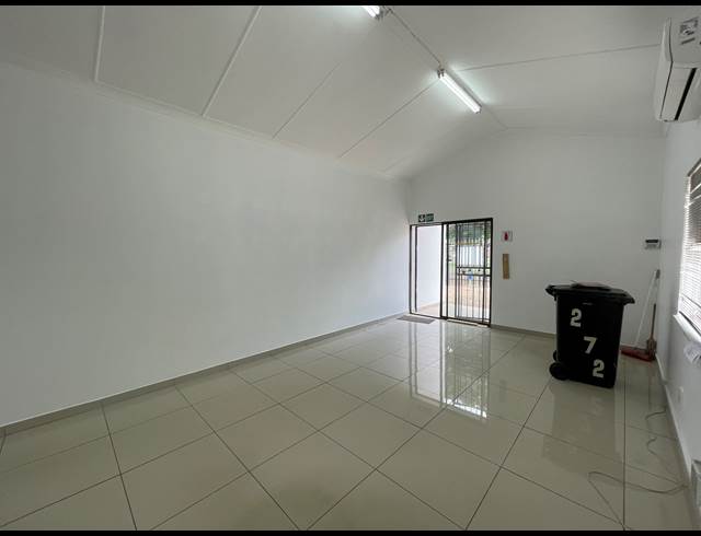 200M² OFFICE TO LET IN PARKDENE