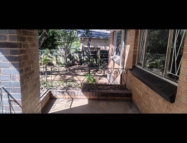 171M² OFFICE TO LET IN NELSPRUIT CENTRAL