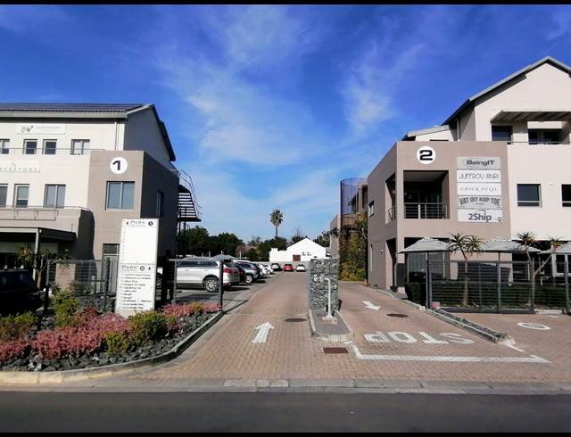 161M² OFFICE TO LET IN DURBANVILLE CENTRAL