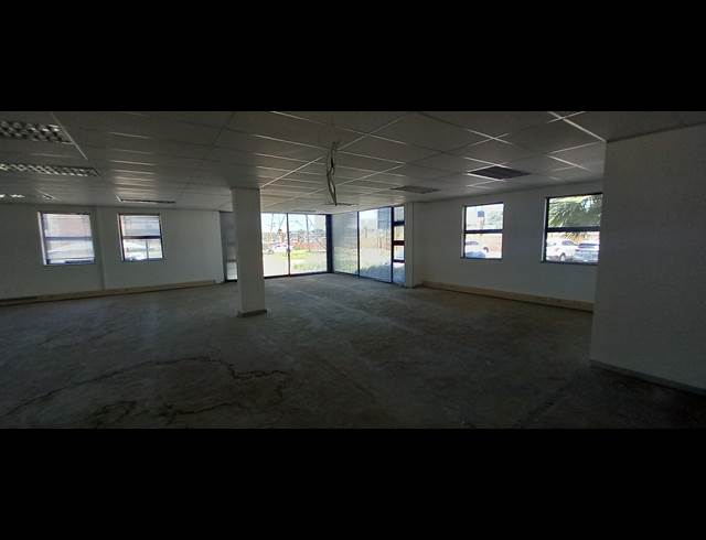 472M² OFFICE TO LET IN PAULSHOF