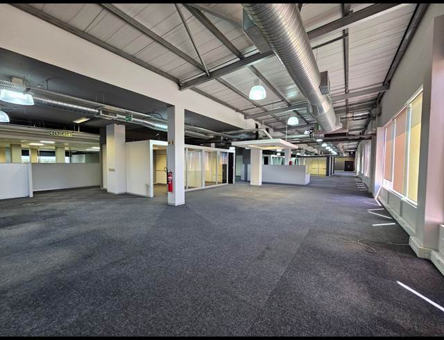 2,000M² OFFICE TO LET IN NORTHGATE BUSINESS PARK