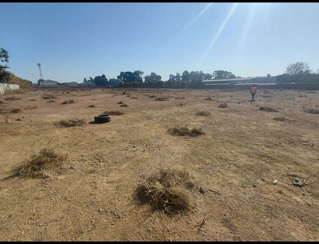 19,999M² INDUSTRIAL YARD TO LET IN POMONA