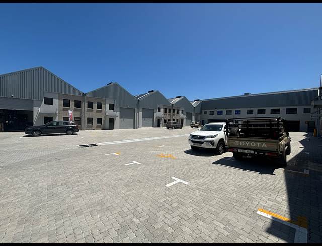 211M² WAREHOUSE TO LET IN FIRGROVE