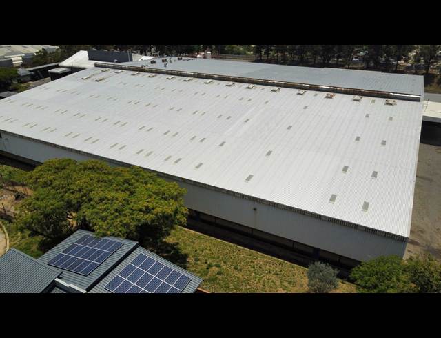 11,500M² WAREHOUSE TO LET IN HALFWAY HOUSE