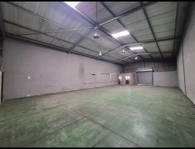 200M² WAREHOUSE TO LET IN ALRODE SOUTH