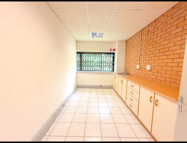 150M² OFFICE TO LET IN EMPANGENI CENTRAL
