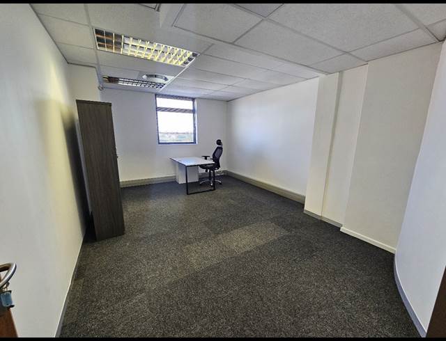 640M² OFFICE TO LET IN CENTURY CITY