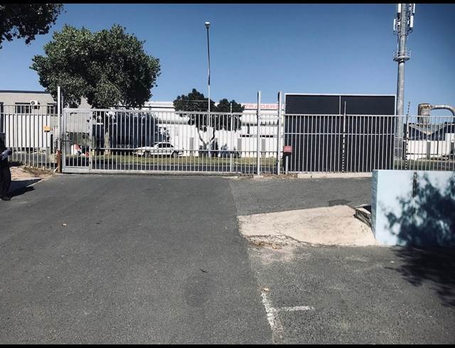 2,577M² WAREHOUSE TO LET IN PAROW INDUSTRIAL