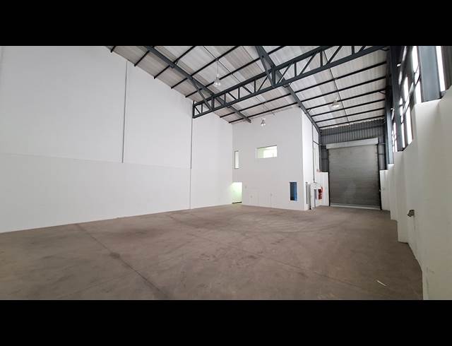 286M² WAREHOUSE TO LET IN NORTH RIDING