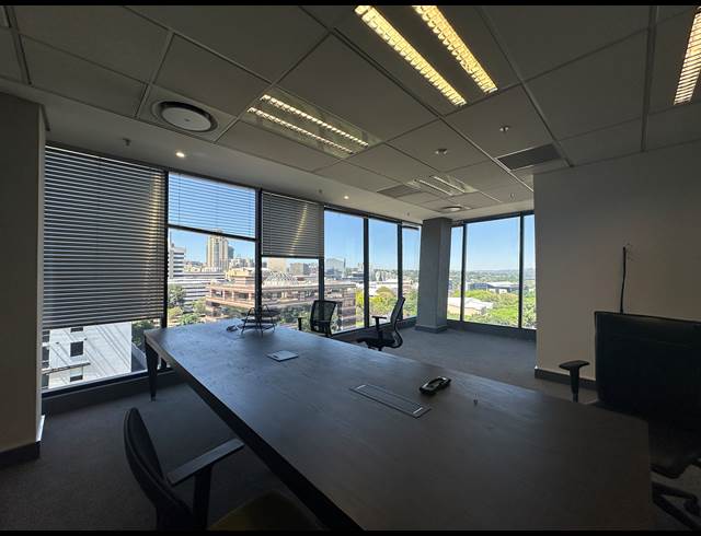 1,407M² OFFICE TO LET IN SANDTON CENTRAL