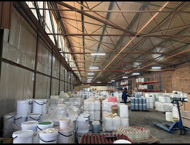 2,600M² WAREHOUSE TO LET IN ALBERTON NORTH