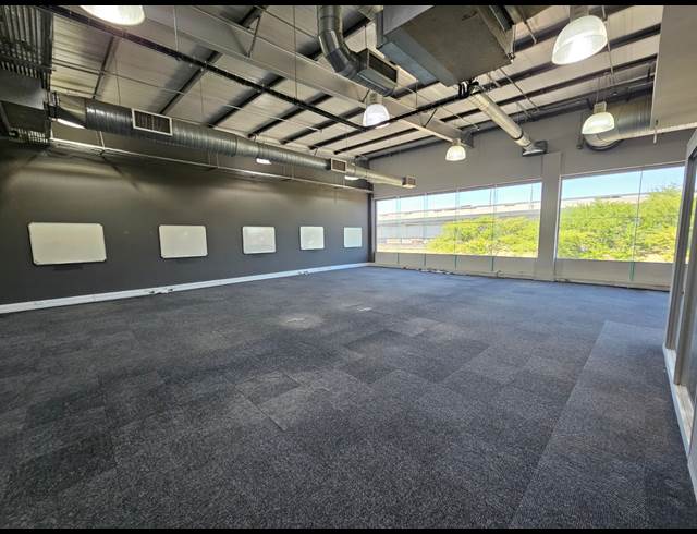 2,000M² OFFICE TO LET IN NORTHGATE BUSINESS PARK