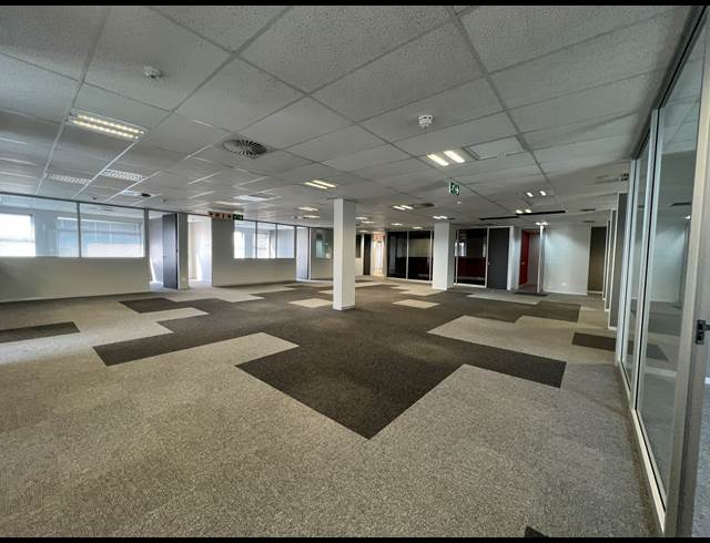 422M² OFFICE TO LET IN CENTURION CENTRAL