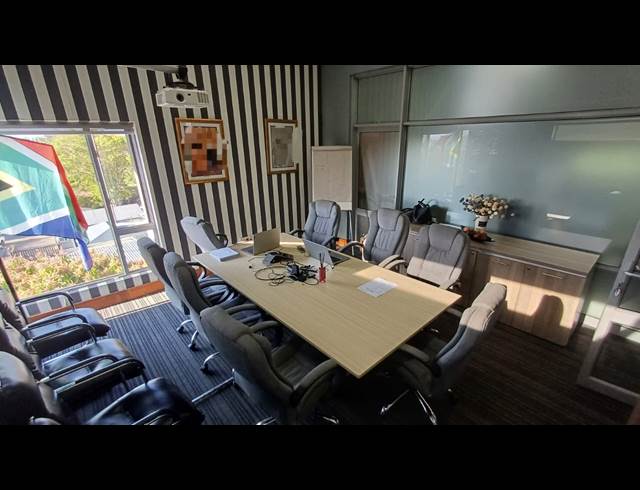 156M² OFFICE TO LET IN NELSPRUIT EXT 1