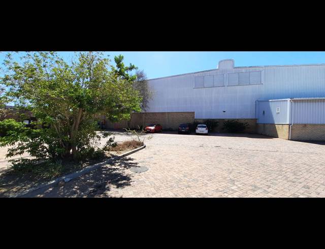 379M² WAREHOUSE TO LET IN MAITLAND