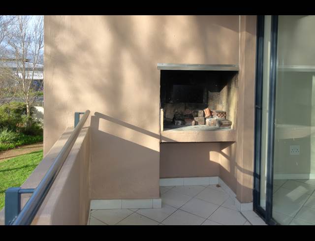 2 Bedroom Apartment Somerset Links