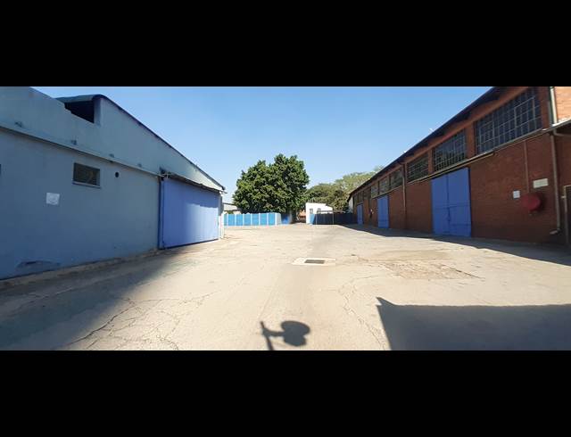 2,000M² WAREHOUSE TO LET IN PRETORIA WEST