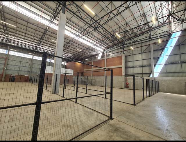 5,515M² WAREHOUSE TO LET IN SAMRAND BUSINESS PARK