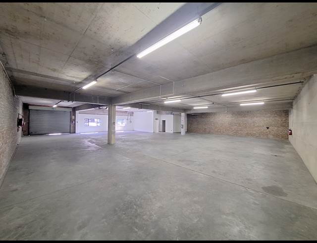 440M² MINI FACTORY TO LET IN LASER PARK