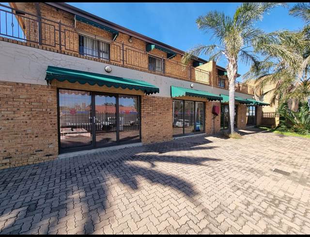 350M² OFFICE TO LET IN ALBERTON NORTH