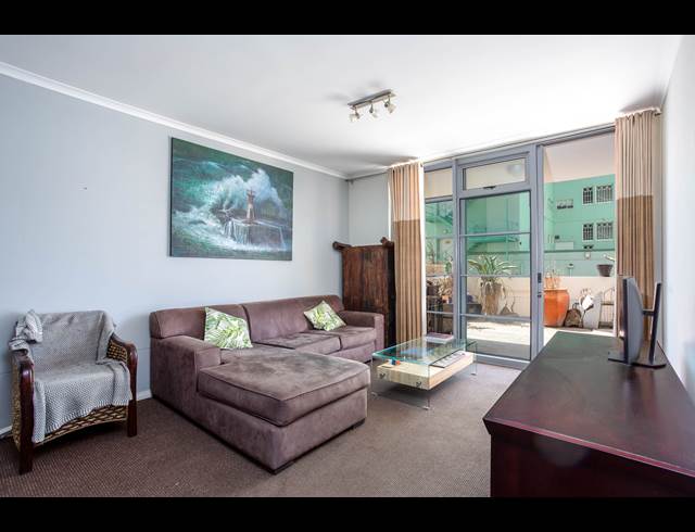 1 BEDROOM APARTMENT TO LET IN MUIZENBERG