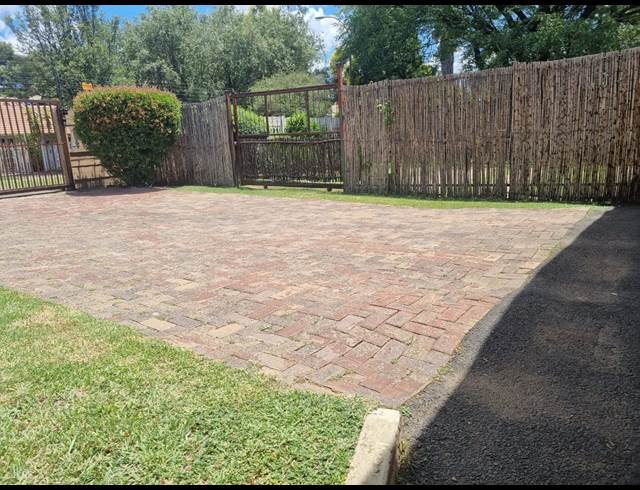 3 BEDROOM PROPERTY TO RENT IN ALBERTSDAL