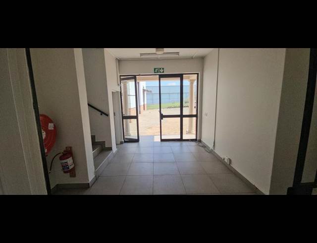 INDUSTRIAL PROPERTY TO RENT IN LINBRO PARK