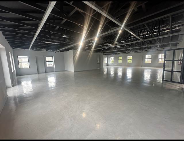 290M² OFFICE TO LET IN CENTURY CITY