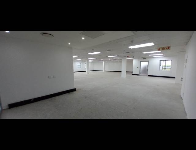324M² OFFICE TO LET IN BRYANSTON